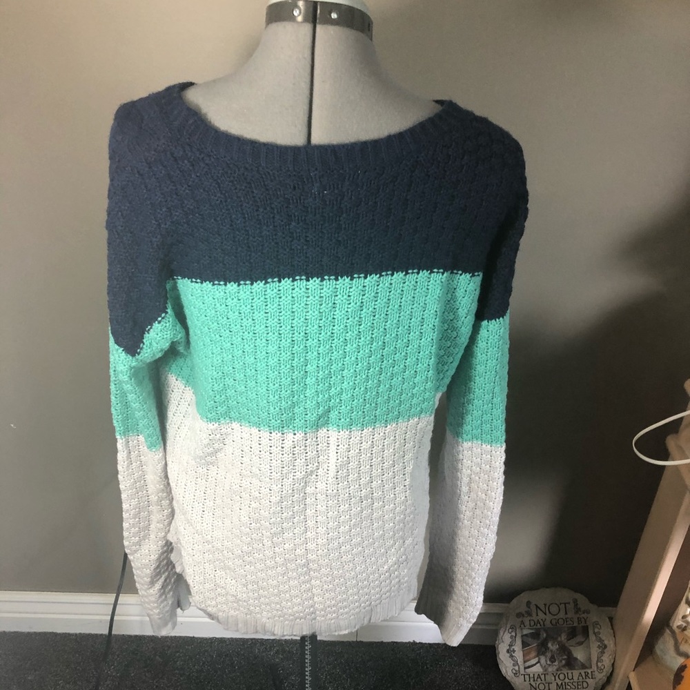 Sweater - Picture 2 of 3